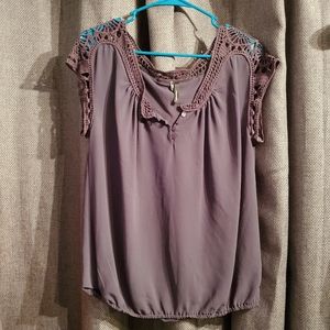 Maurices top